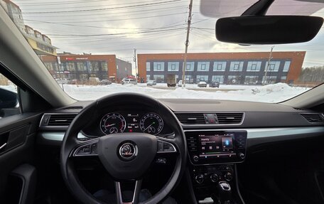 Skoda Superb III рестайлинг, 2019 год, 1 700 000 рублей, 11 фотография