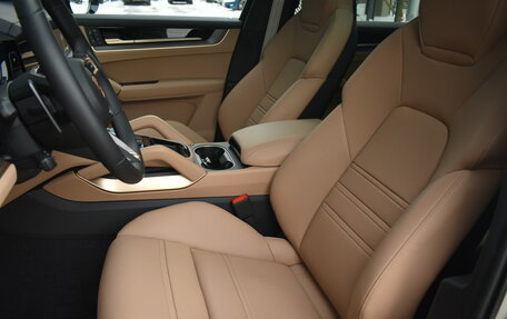 Porsche Cayenne III, 2025 год, 19 990 000 рублей, 15 фотография