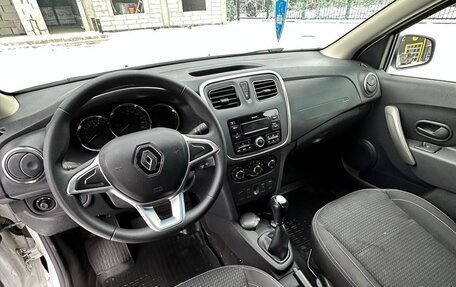 Renault Logan II, 2022 год, 985 000 рублей, 10 фотография