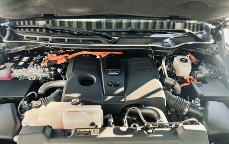 Toyota Sequoia, 2024 год, 13 850 000 рублей, 32 фотография