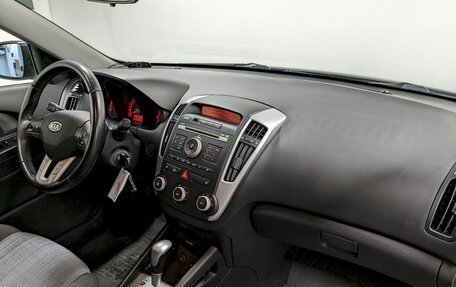 KIA cee'd I рестайлинг, 2012 год, 950 000 рублей, 19 фотография