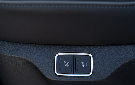 Hyundai Staria, 2025 год, 9 490 000 рублей, 38 фотография