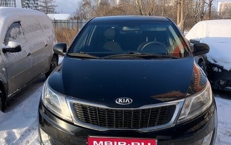 KIA Rio III рестайлинг, 2013 год, 830 000 рублей, 1 фотография