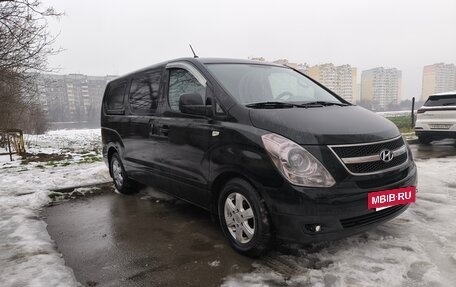 Hyundai Grand Starex Grand Starex I рестайлинг 2, 2010 год, 1 200 000 рублей, 6 фотография