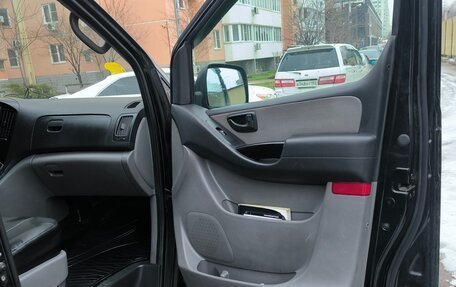 Hyundai Grand Starex Grand Starex I рестайлинг 2, 2010 год, 1 200 000 рублей, 10 фотография