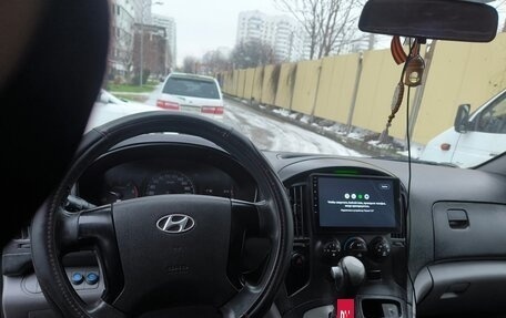 Hyundai Grand Starex Grand Starex I рестайлинг 2, 2010 год, 1 200 000 рублей, 13 фотография