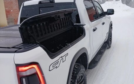 Rambler 1500, 2023 год, 8 400 000 рублей, 4 фотография