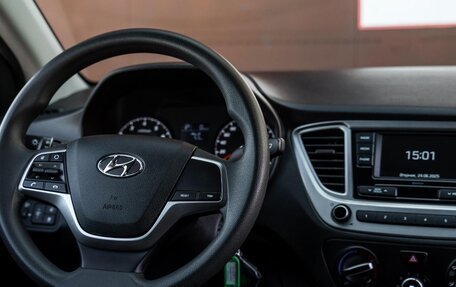 Hyundai Solaris II рестайлинг, 2021 год, 1 580 000 рублей, 27 фотография