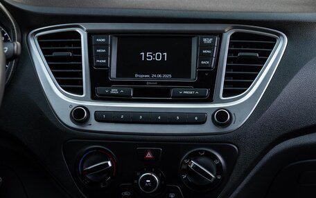 Hyundai Solaris II рестайлинг, 2021 год, 1 580 000 рублей, 26 фотография