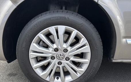 Volkswagen Multivan T6 рестайлинг, 2023 год, 5 395 000 рублей, 14 фотография