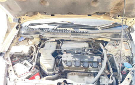 Honda Stream I рестайлинг, 2003 год, 320 000 рублей, 9 фотография