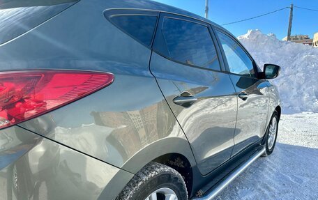 Hyundai ix35 I рестайлинг, 2010 год, 890 000 рублей, 8 фотография