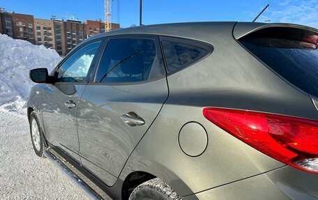 Hyundai ix35 I рестайлинг, 2010 год, 890 000 рублей, 11 фотография