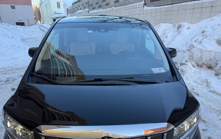 Toyota Alphard III, 2021 год, 5 850 000 рублей, 5 фотография