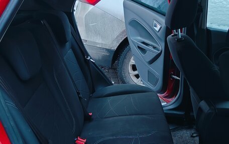 Ford Fiesta, 2016 год, 880 000 рублей, 12 фотография