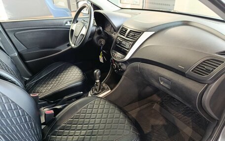 Hyundai Solaris II рестайлинг, 2011 год, 599 000 рублей, 8 фотография