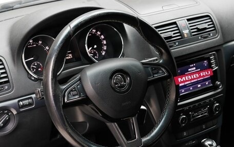 Skoda Yeti I рестайлинг, 2015 год, 1 249 000 рублей, 8 фотография