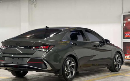 Hyundai Elantra, 2025 год, 2 180 000 рублей, 5 фотография