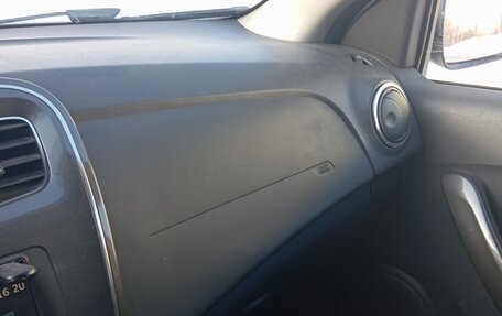 Renault Sandero II рестайлинг, 2019 год, 1 250 000 рублей, 17 фотография