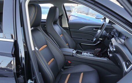 FAW Bestune T77, 2023 год, 1 830 000 рублей, 8 фотография