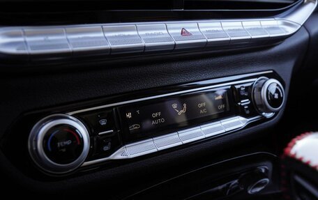 FAW Bestune T77, 2023 год, 1 830 000 рублей, 17 фотография