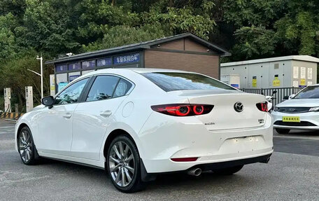 Mazda 3, 2022 год, 1 815 911 рублей, 4 фотография