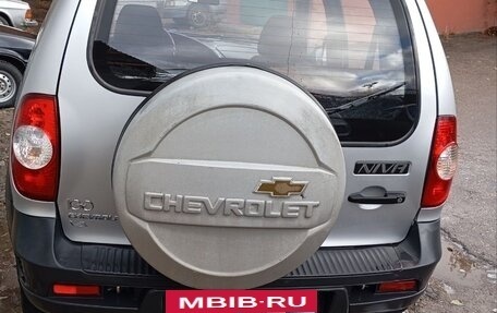 Chevrolet Niva I рестайлинг, 2010 год, 510 000 рублей, 6 фотография