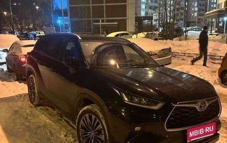 Toyota Highlander, 2025 год, 5 700 000 рублей, 2 фотография