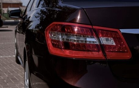 Mercedes-Benz E-Класс, 2011 год, 1 720 000 рублей, 4 фотография