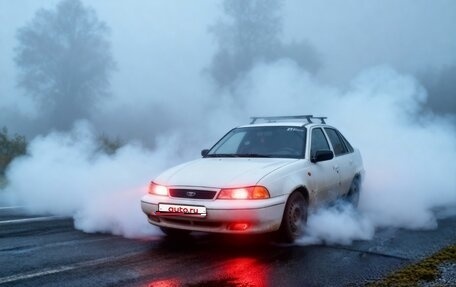 Daewoo Nexia I рестайлинг, 2001 год, 110 000 рублей, 1 фотография