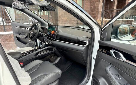 Geely Coolray I, 2025 год, 2 650 000 рублей, 13 фотография