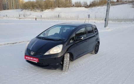 Honda Fit III, 2012 год, 680 000 рублей, 5 фотография