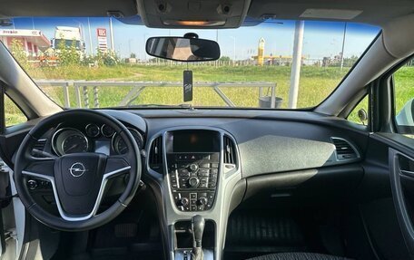 Opel Astra J, 2013 год, 750 000 рублей, 11 фотография