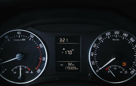 Skoda Octavia, 2011 год, 570 000 рублей, 10 фотография