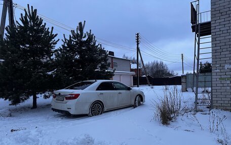 Toyota Camry, 2014 год, 1 400 000 рублей, 4 фотография