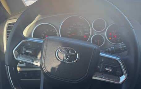 Toyota Sequoia II рестайлинг, 2008 год, 3 150 000 рублей, 6 фотография