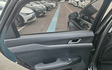 KIA K5, 2022 год, 17 фотография