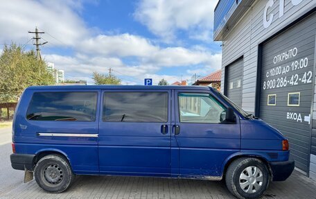 Volkswagen Transporter T4, 2003 год, 1 050 000 рублей, 2 фотография
