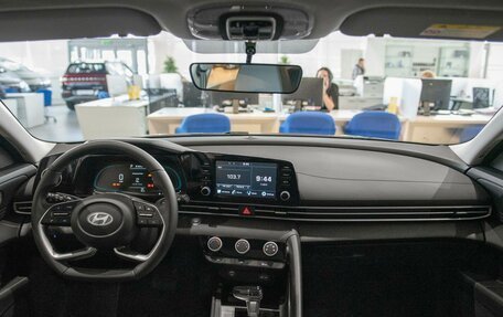 Hyundai Elantra, 2025 год, 2 850 000 рублей, 7 фотография