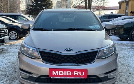 KIA Rio III рестайлинг, 2015 год, 1 099 000 рублей, 2 фотография