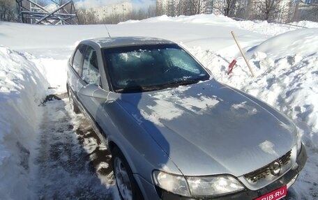 Opel Vectra B рестайлинг, 1998 год, 250 000 рублей, 1 фотография