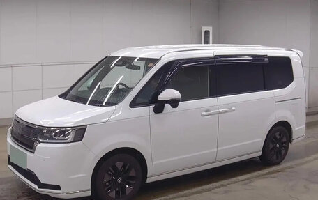 Honda Stepwgn, 2022 год, 2 727 000 рублей, 1 фотография