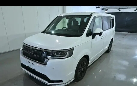 Honda Stepwgn, 2022 год, 2 634 000 рублей, 1 фотография