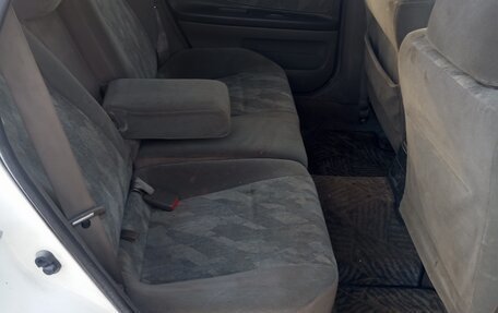 Nissan Avenir II, 1998 год, 330 000 рублей, 9 фотография