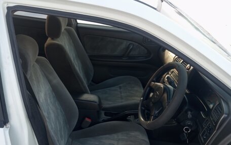 Nissan Avenir II, 1998 год, 330 000 рублей, 10 фотография