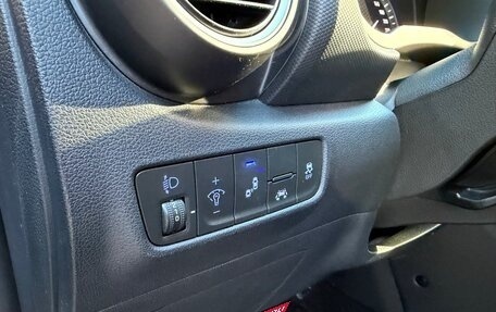 Hyundai Kona I, 2020 год, 1 830 000 рублей, 33 фотография