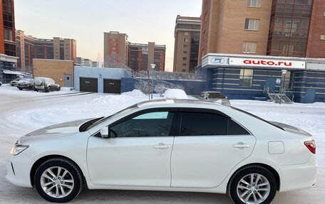 Toyota Camry, 2017 год, 2 520 000 рублей, 5 фотография