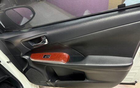 Toyota Camry, 2014 год, 1 850 000 рублей, 15 фотография