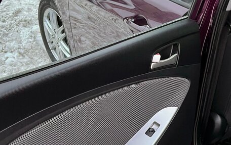 Hyundai Solaris II рестайлинг, 2011 год, 620 000 рублей, 17 фотография