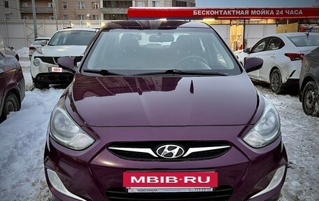 Hyundai Solaris II рестайлинг, 2011 год, 620 000 рублей, 8 фотография